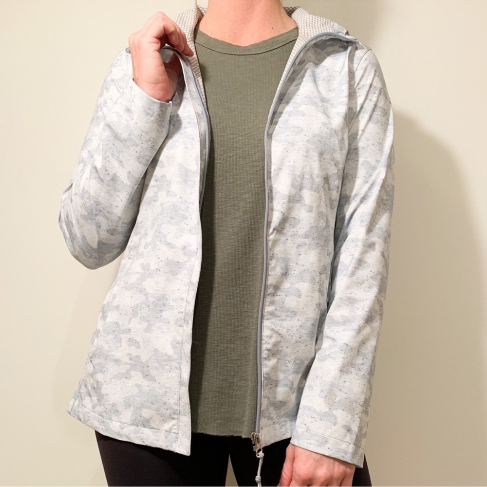 Free Country Light Gray Camo Rain Jacket